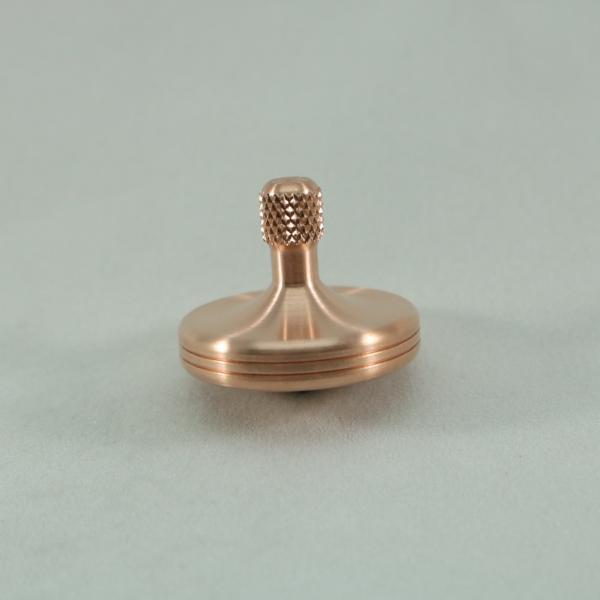 Beautiful knurled stem on the S2 cnc machined spinning top by Kemner Design