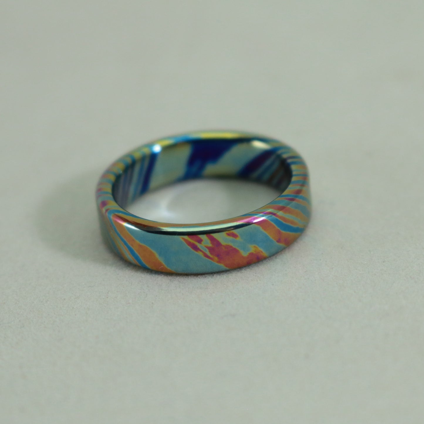 4 Alloy TwisTi Titanium Ring - size 7 1/4 (Light Colors)